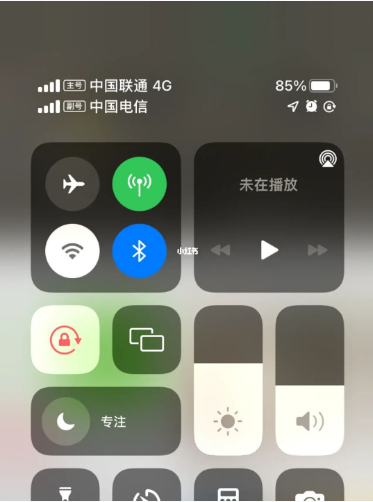 岷县苹果手机维修分享iPhone双卡信号解决办法 