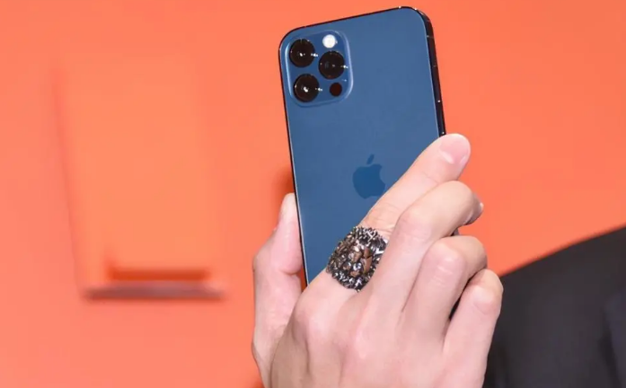 岷县苹果手机维修分享iPhone12系列重启方法教程 